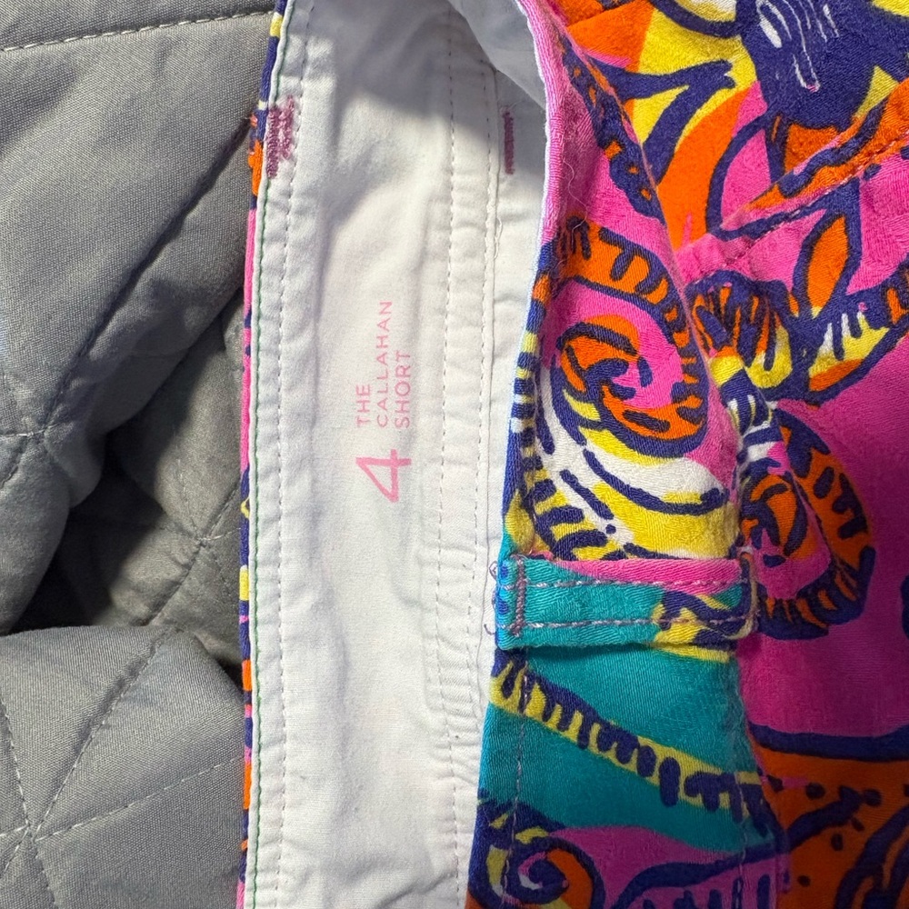 Vibrant Patterned Shorts Set - image 3